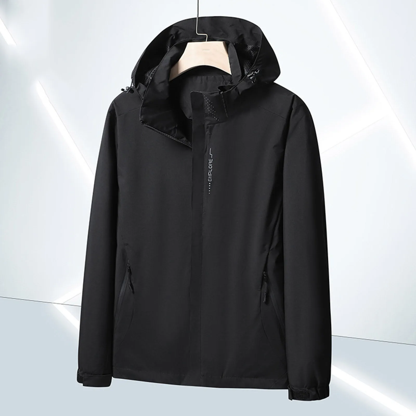 Mens Autumn And Winter Outdoor Thin Mountaineering Clothing Fishing Jacket Takeaway Single Storm Jacket Travel Jacket for Men