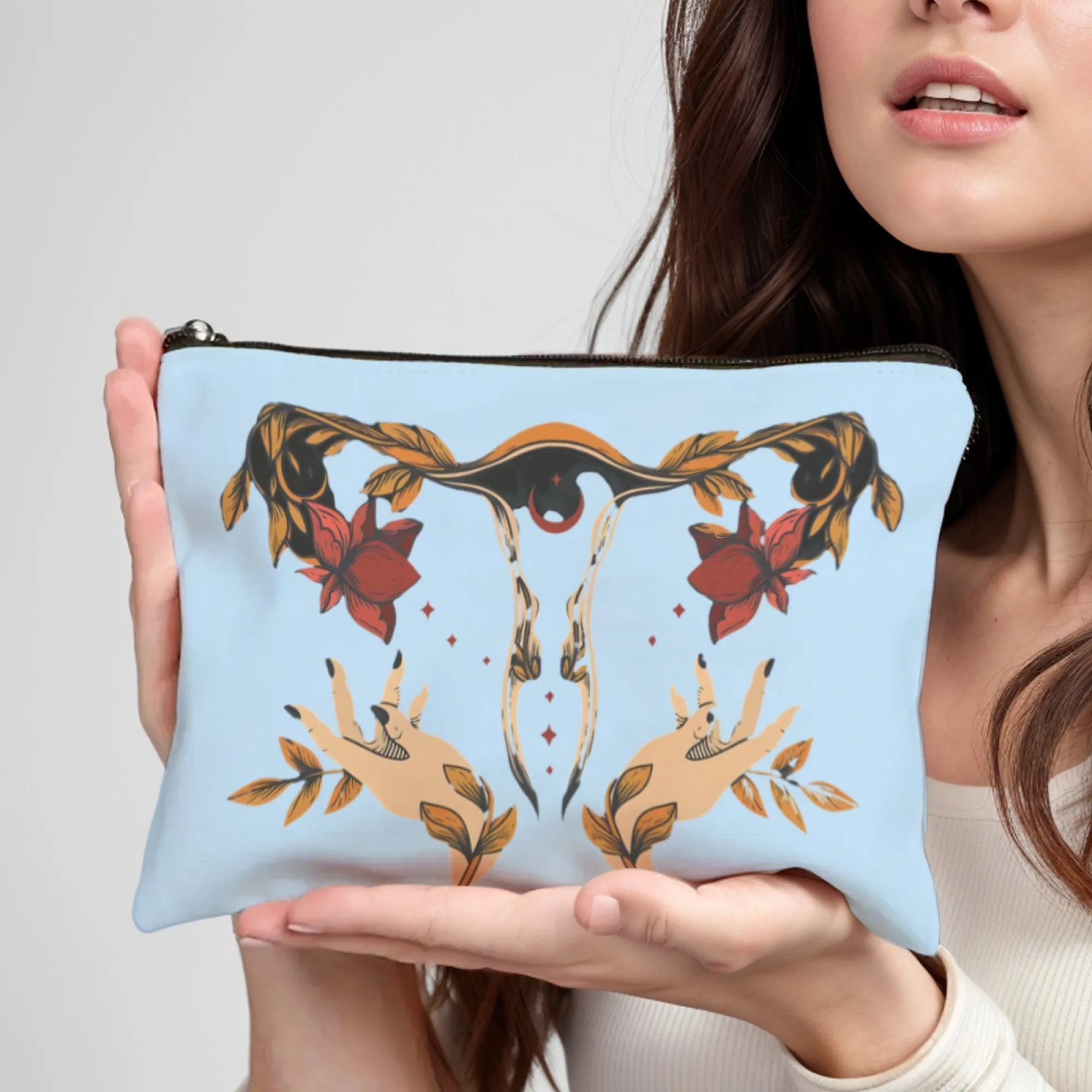 Künstlerische Uterus- und Hand-Design-Make-up-Tasche, Rouge, Aprikose mit Aquarell-Uterus- und Wiegenhände, ideales Geschenk für die Hebamme – Detail 4