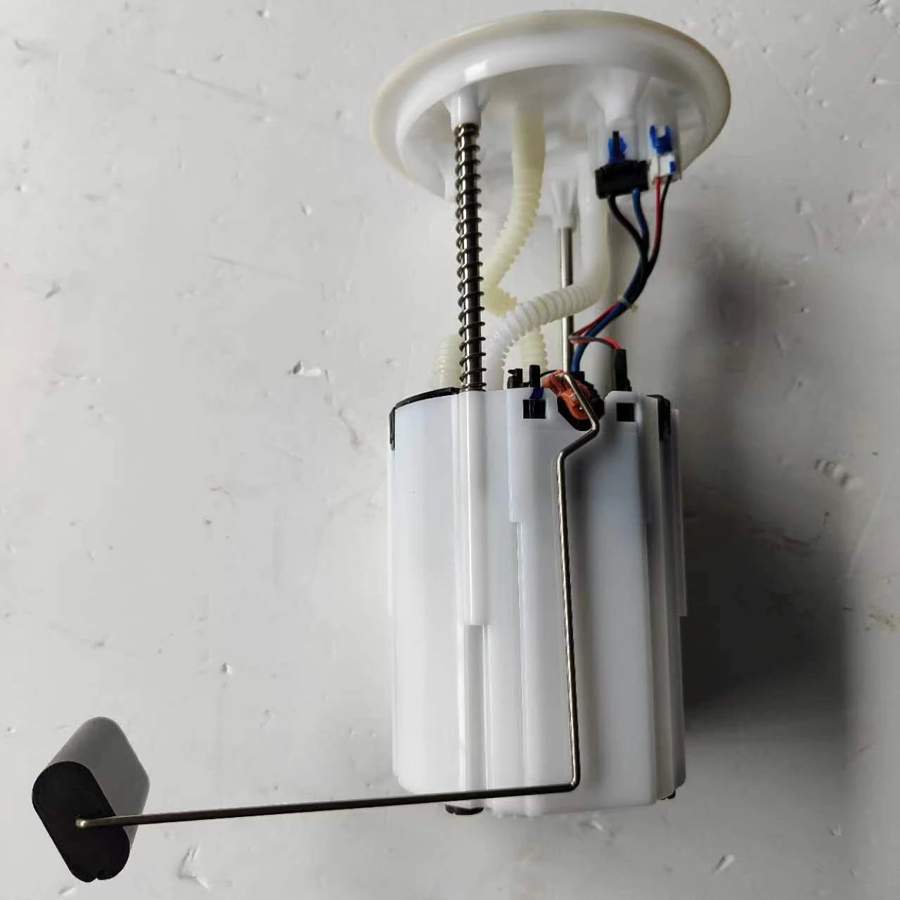 

OE A00042003 wholesale China hot sale superior quality Auto Parts Electric Auto Fuel Pump for BAIC X35