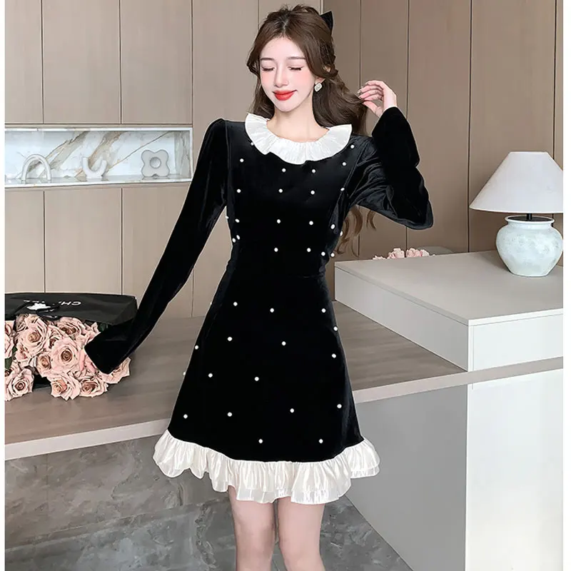 

Retro Black Velvet Dresses Women French Elegant Chic Pearl Beading Long Sleeve Midi A Line Dot Party Club Ruffles Dress Vestido