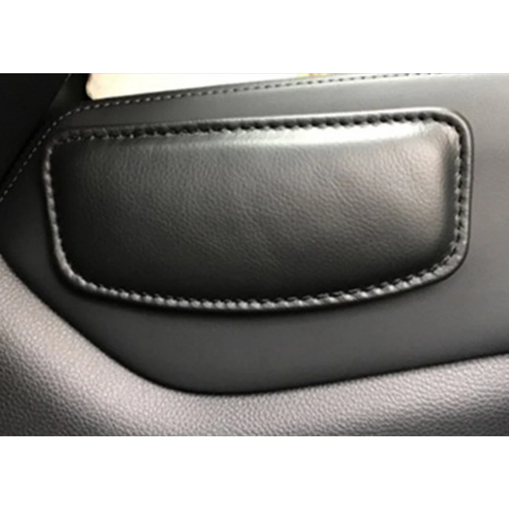 Knee Cushion Leather Knee Pad for Car Interior Pillow Comfortable Elastic Cushion Memory Foam Universal Thigh Support Accessories 18X8.2cm