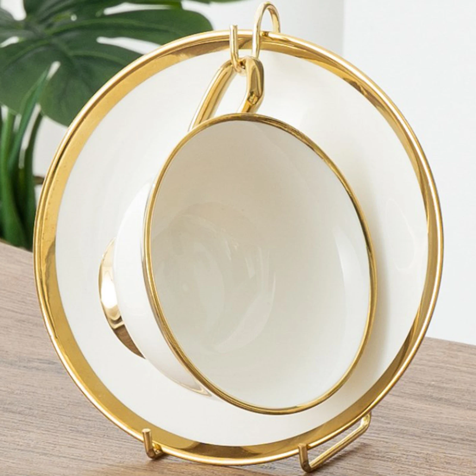 8Pcs Metal Tea Cup and Saucer Display Rack Coffee Cup Saucer Holder Luxury Tea Holder Display Stand Suitable For Tray