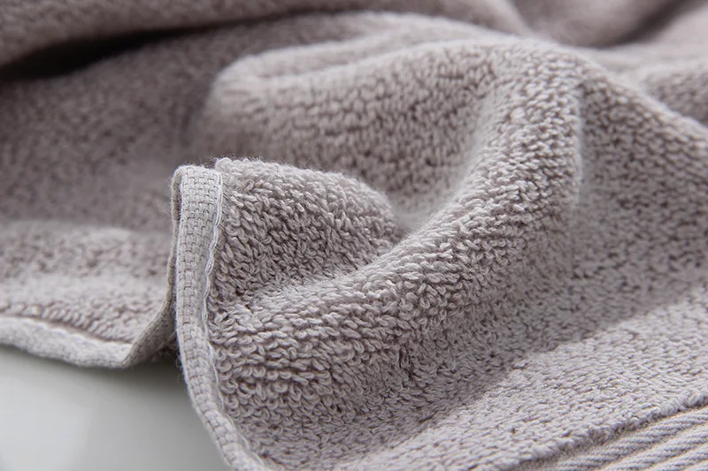 100% Cotton Full Water Absorbent Silky Soft Bath Towel
