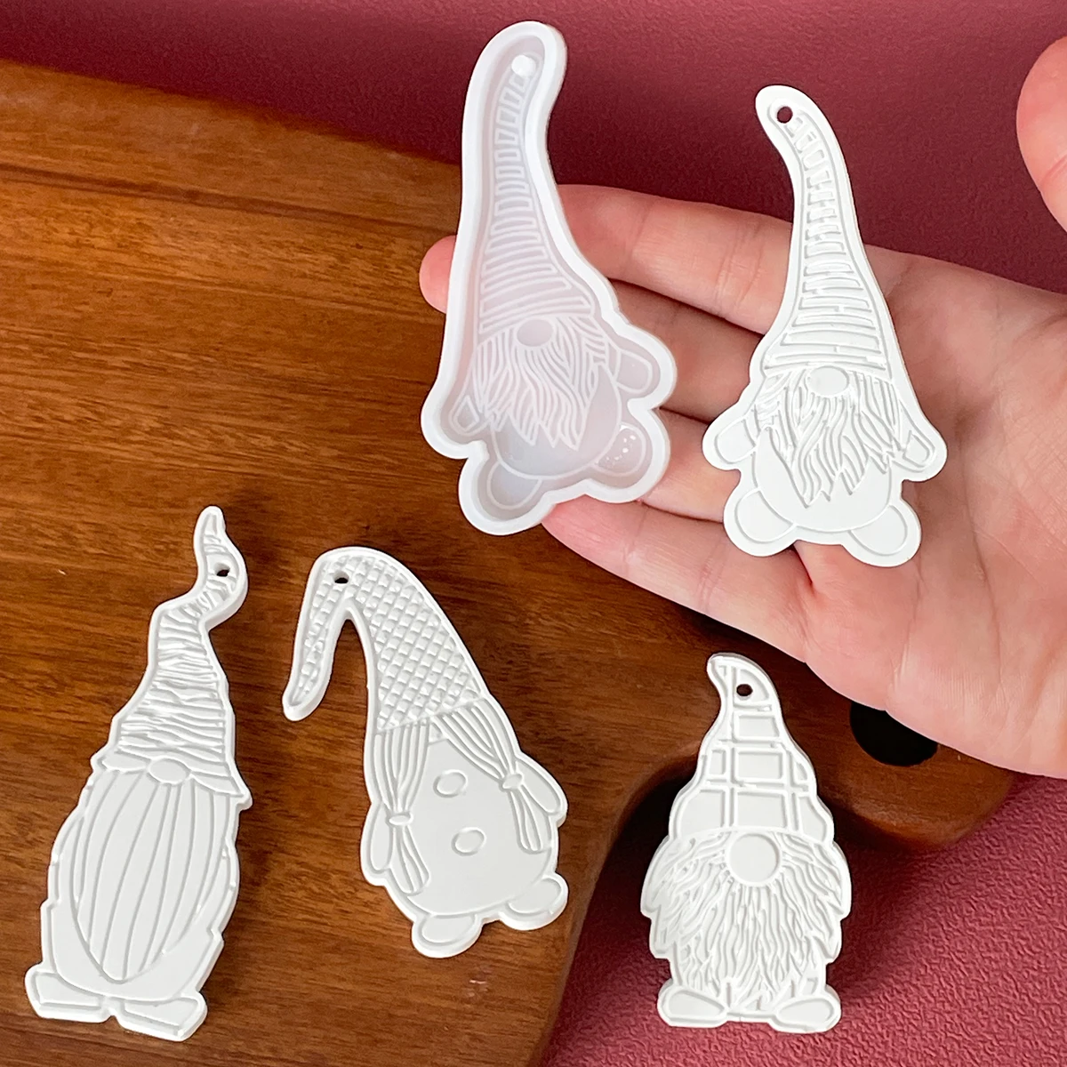Christmas Tree Pendant Silicone Mold Dwarf DIY Epoxy Resin Mold Dwarf Keychain Pendant Hanging Tags Home Decoration Crafts silicone mold