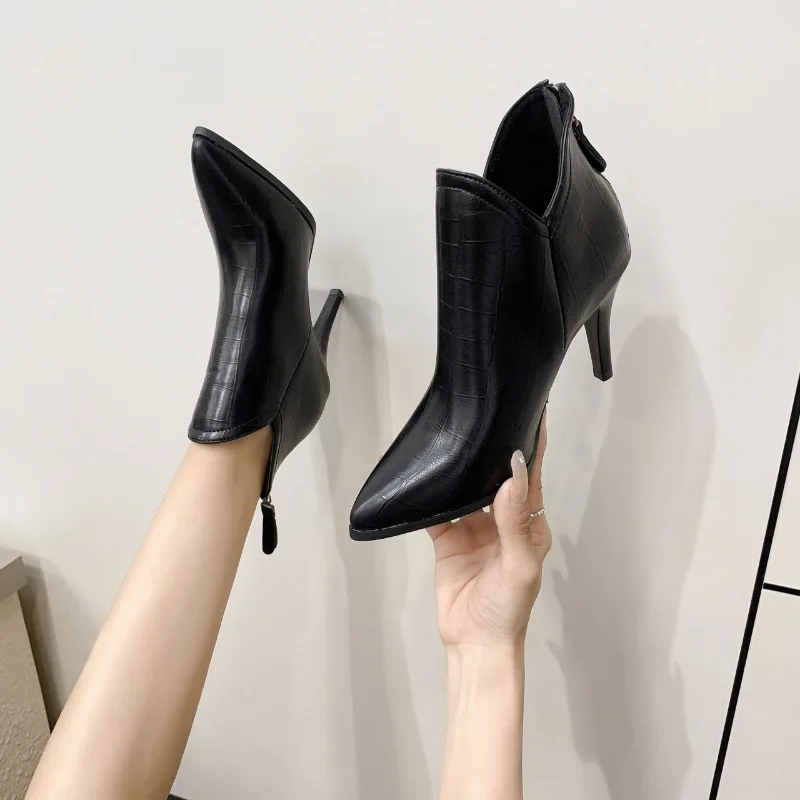 2024 Women Boots Fashion Thin High Heel Ankle Boots Sexy Pointed Toe Zipper Boots Autumn Winter Ladies Shoes Black Casual Boots