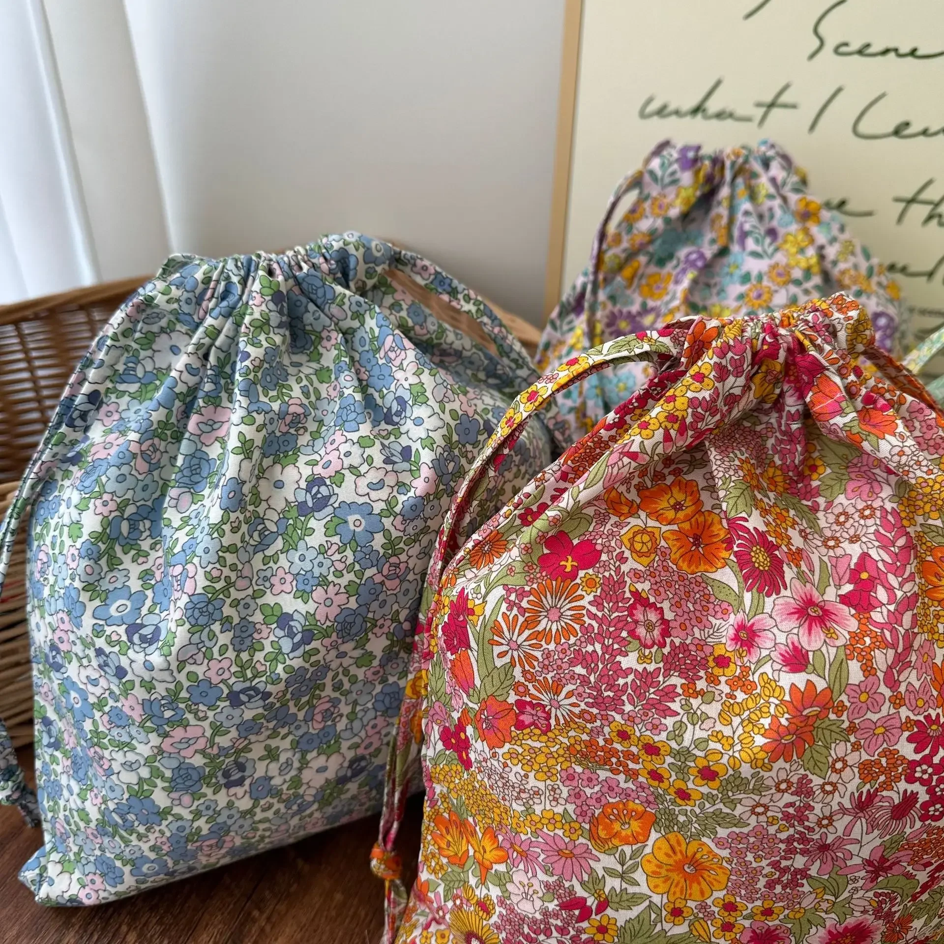 Portable Organizer Cotton Makeup Bag Travel Underwear Clothing Drawstring Bags Flower Print Mom Bags Cosmetic travel bag