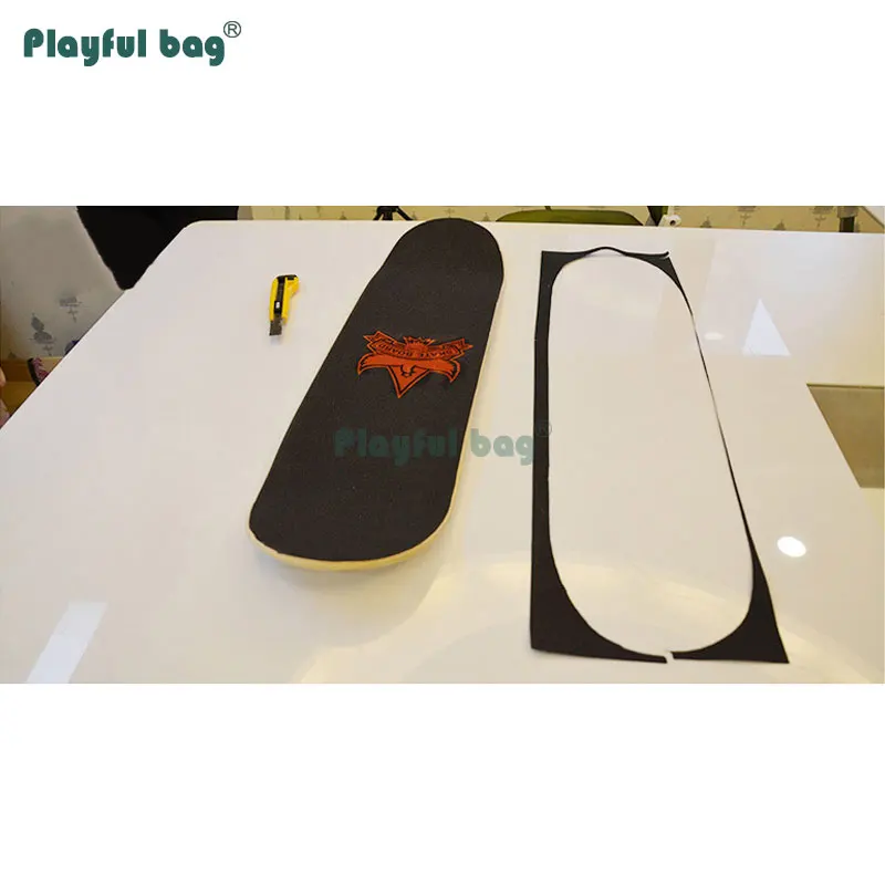 28x84CM Skateboard Sandpaper non-slip stickers Four wheel skateboard sandpaper accessory AMB250