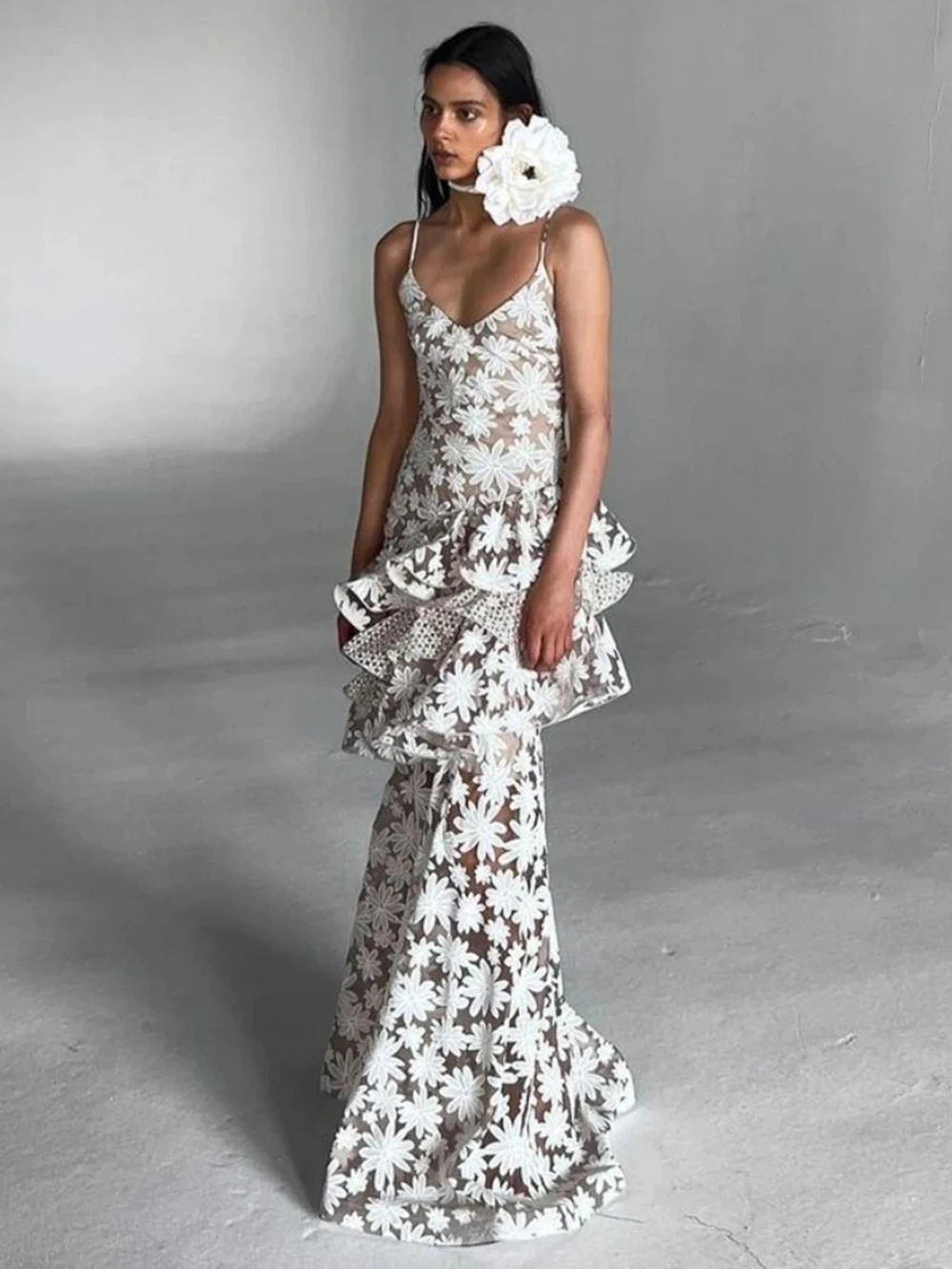 

Sexy Sleeveless Floral Tiered Ruffle Lace Slim Maxi Dress With Choker Women Elegant Printed Vintage Evening Party Wedding Dress