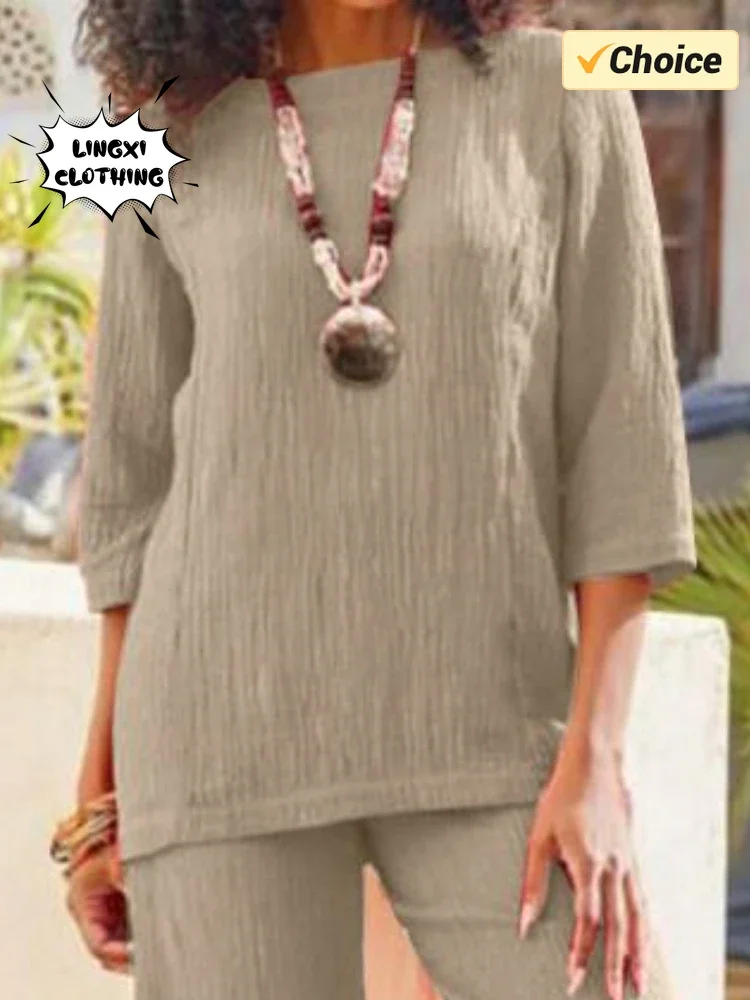 Рисунок 4 - Женский костюм из двух предметов YEAE