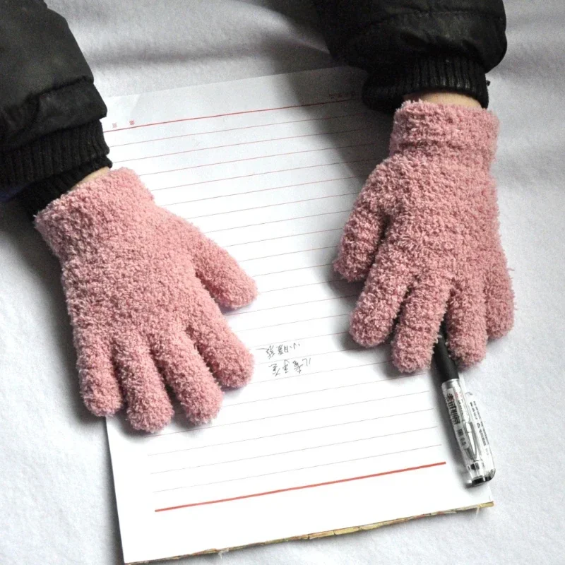1-4Y Kids Gloves Winter Baby Plush Coral Gloves Toddler Full Fingers Cute Mittens Warm Windproof Glove For Boys Girls
