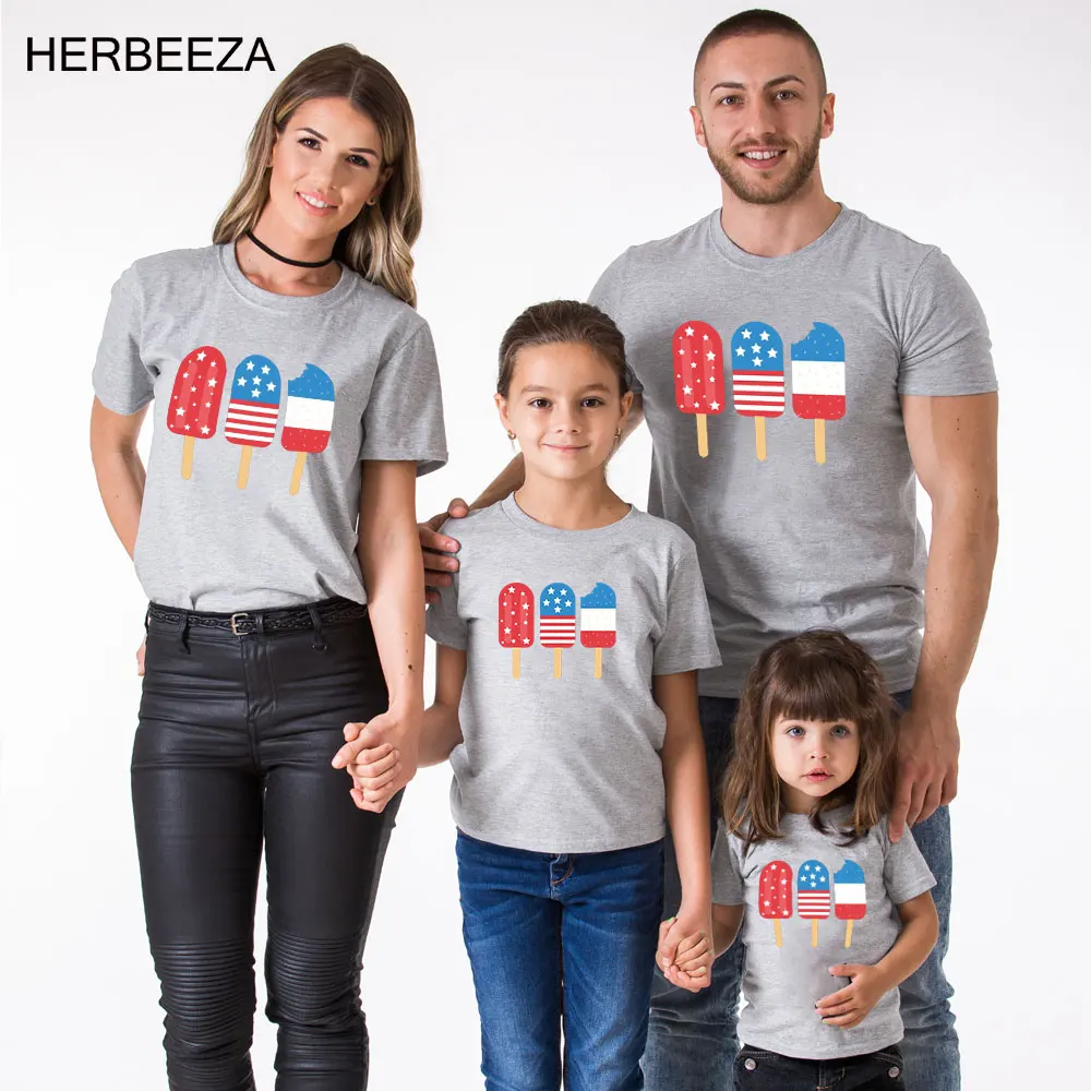 

Mommy and Me T-shirt Kids Family Matching Outfits Mom Son Daughter Independence Day Ice Cream Star Print Short sleeve T-shirt