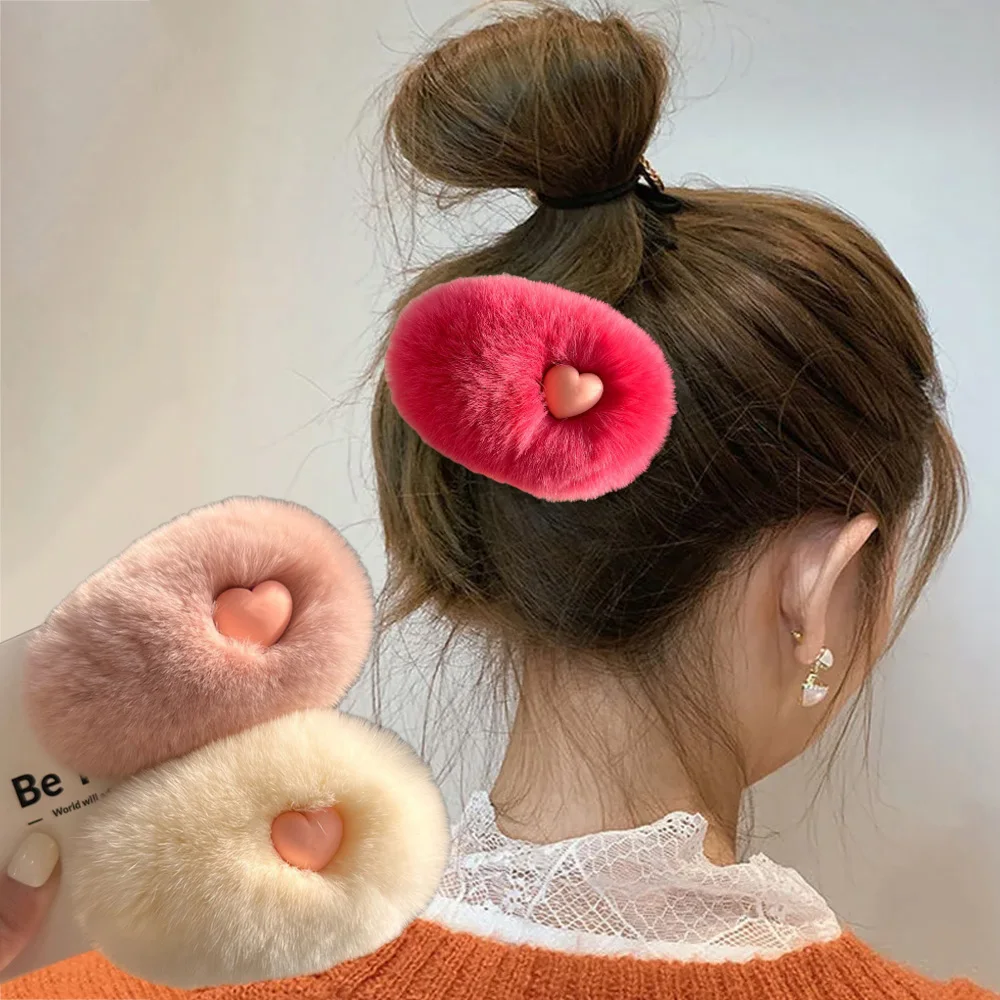 

Winter Women Faux Fur Hairpin Fluffy Hair Barrettes Furry Edge Clip Plush Heart Decor BB Side Clip Christmas Girls Headwear