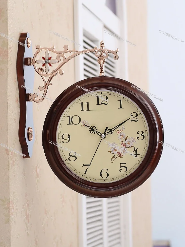 Natudeco 壁掛け時計 クリエイティブ ヨーロピアンスタイル アイアン モダン 夜光 壁掛け時計 大型 3D クジャク型 カチカチ音なし サイレントクロック 並行輸入 ヨーロピアンスタイルの両面壁掛け時計,クリエイティブな時計,牧歌的なミュート,モダンなファッション,リビングルーム,個性 - AliExpress