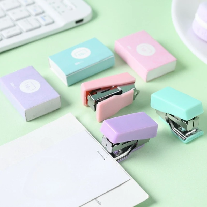 가정, 학교, 사무실, 종이, 책 제본용 휴대용 미니 스테이플러 문구 세트