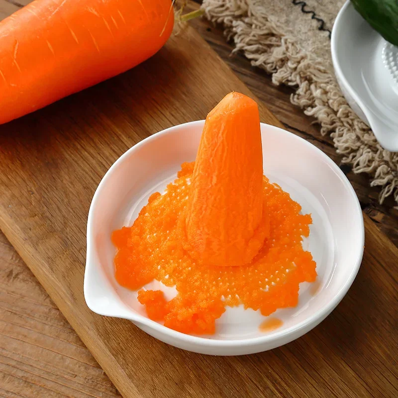 White Simple Style Ceramic Burnishing Machine Portable Porcelain Carrot Ginger Grinding Household
