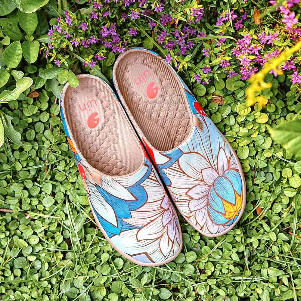 UIN Fashion Retro Japanese Style Women's Shoes Sports Art Casual Canvas Sneakers Travel Shoes