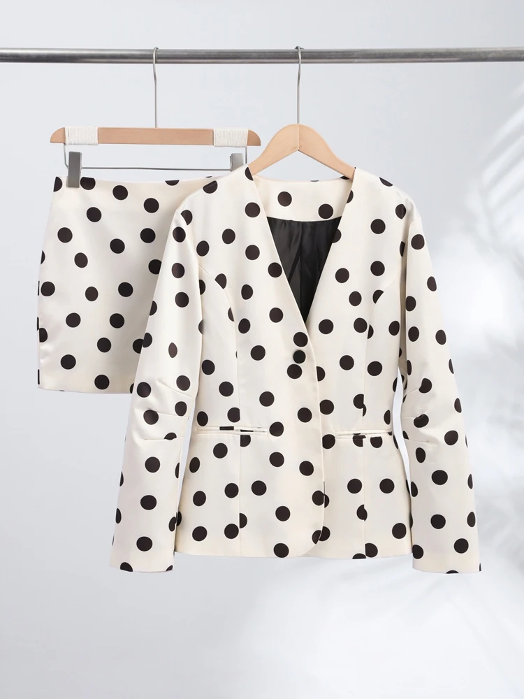 Gepunktete Taillenbetonte Bomberjacke mit Rock-Set für Damen, Elegante V-Ausschnitt Slim-Fit Mäntel, Hochgeschnittene Hüftbetonte Miniröcke, Neues Outfit – Detail 3