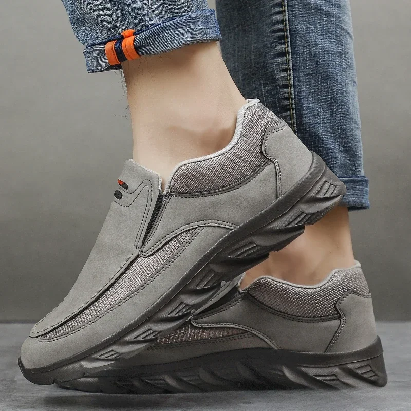 Men's Sneakers Lightweight Loafers Comfortable Men Casual Slip on Walking Shoes Breathable Male Business Shoes Driving Footwear