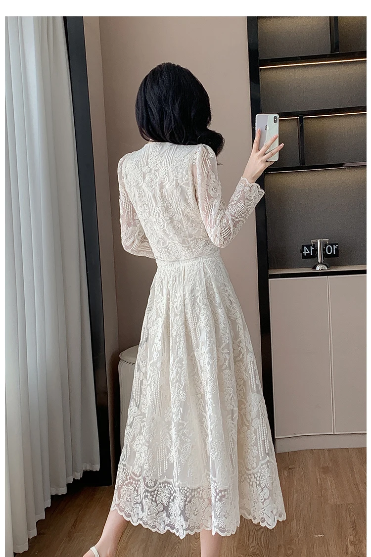 ツーピースセット 長袖 レース ボタントップス&ロングスカート 女性の刺embroideryレースセット,2ピーススーツ,パールボタン