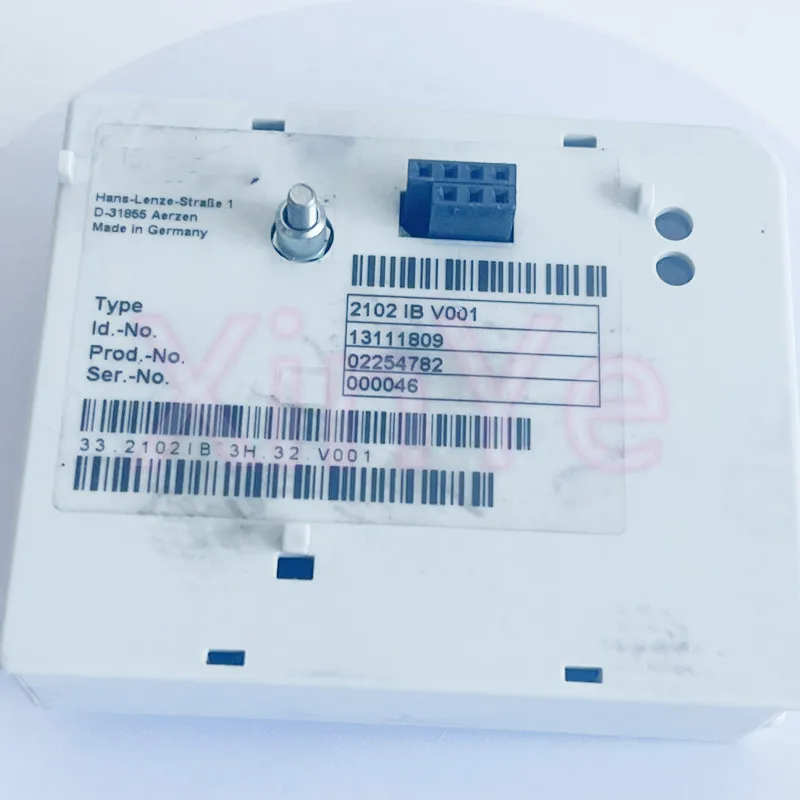 

EMF2102 Lenze Тип: 2102 IBC V001 2102 IB V001 б/у в хорошем состоянии