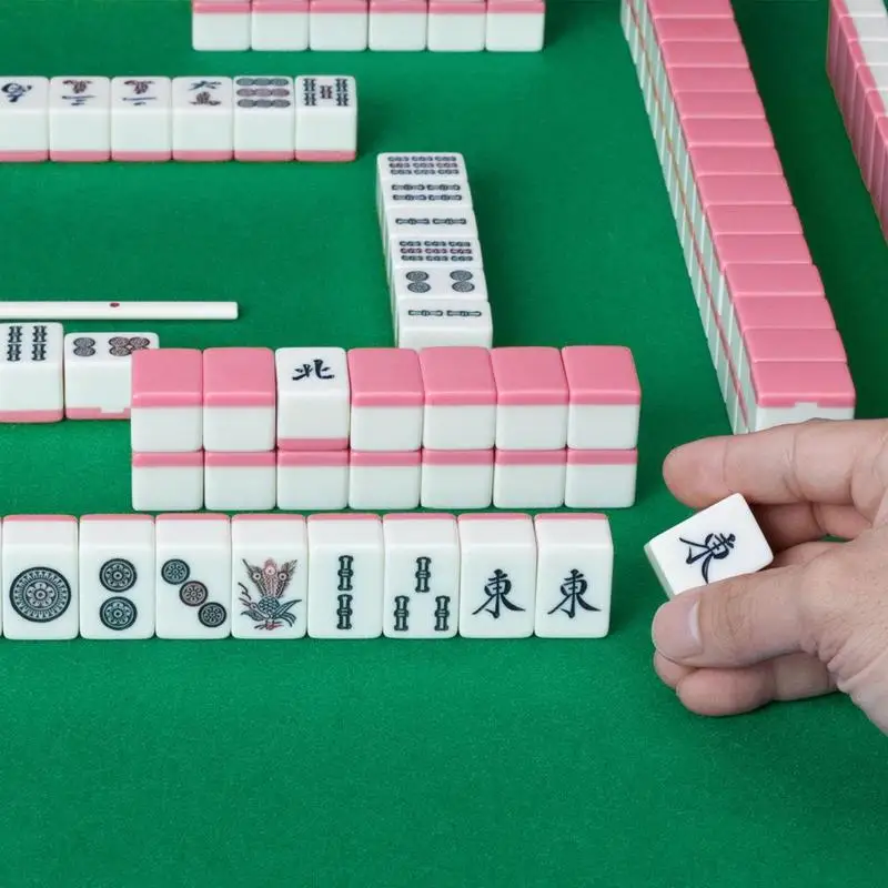Mini Travel Mahjong Set Durable Colorfast Mini Game Set Travel Game Set No Odor Mahjong Set With Table Legs For On-The-Go 2