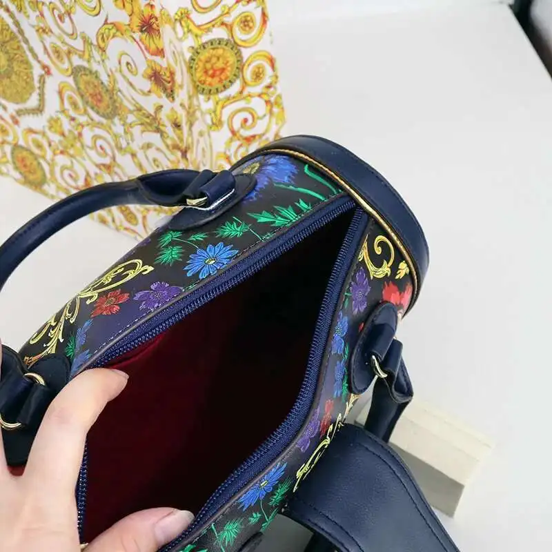 VM FASHION KISS new Top handle bag Jungle print - Image 5