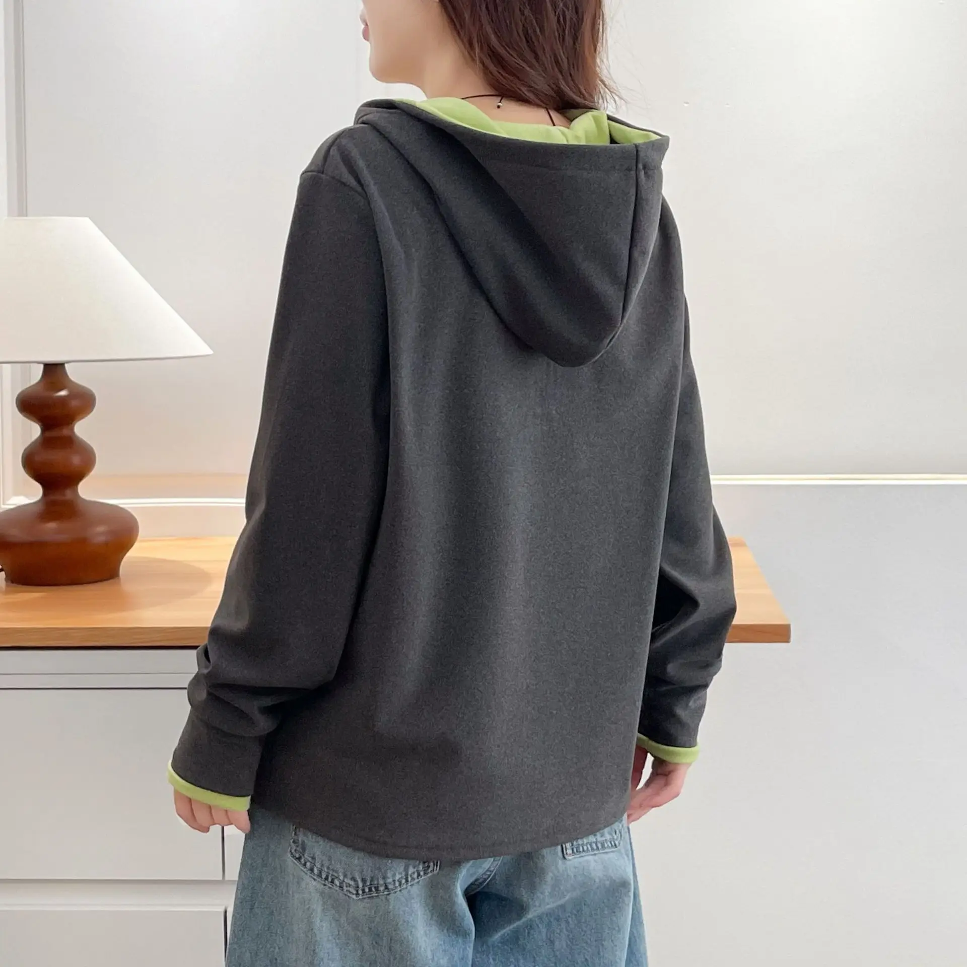 XXXXL Fashion Plus Size Women's Sweatshirt Hooded double-sided Fleece Base Tops 2025 autumn/winter Contrasting Color Hoodie 7055