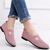 Fashionable and Breathable Summer Mesh Lightweight Mother Shoes Slip on Flat Casual Non Slip Sports Vulcanized Shoes for Women 3