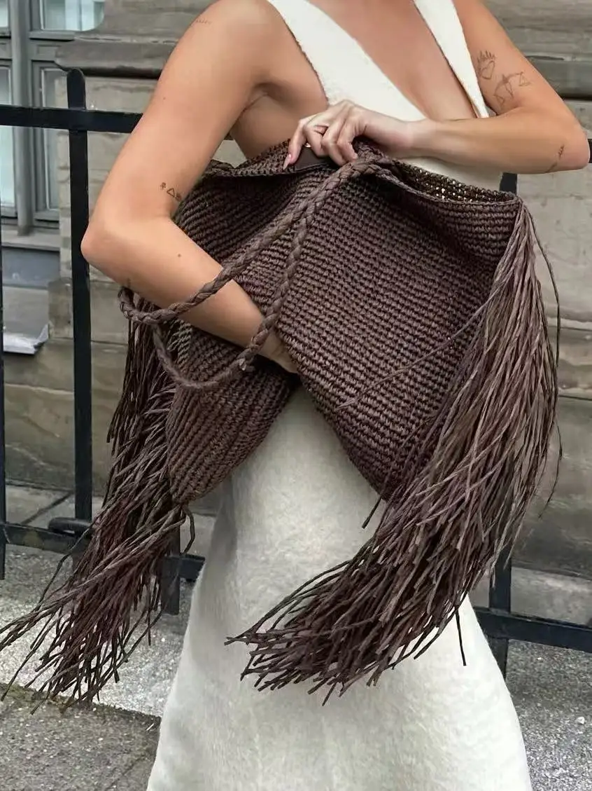 Casual Tassel Woven Women Shoulder Bags Handmade Fringe Lady Handbags Summer Beach Large Tote Bag Big Shopper Purse for Vacation
