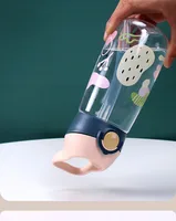 Transparente Trinkflasche – Bild 4