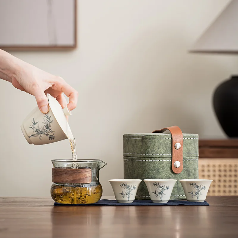 

Grass and Wood Grey Outdoor Portable Kung Fu Tea Set, One Pot, Two Cups, Quick Cup, Home Camping, Travel Tea Making Gift