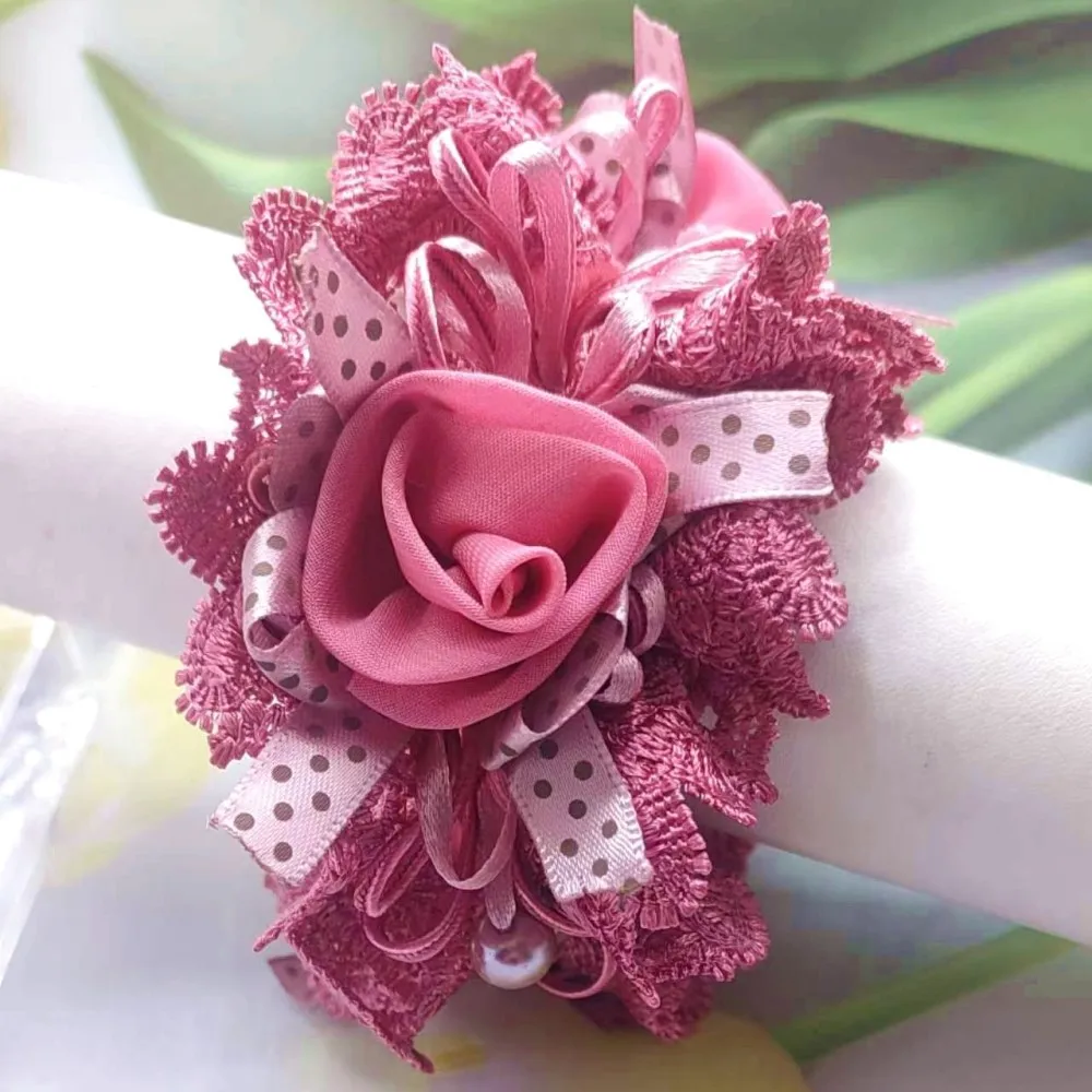 Elegant Pearl Flower Hair Scrunchie - Stylish Korean Hair Accessory