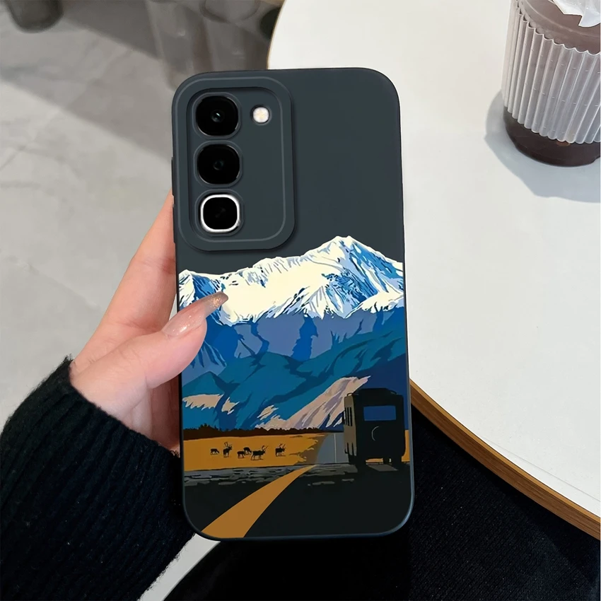 Lovely Design Liquid Silicone Shockproof Phone Case