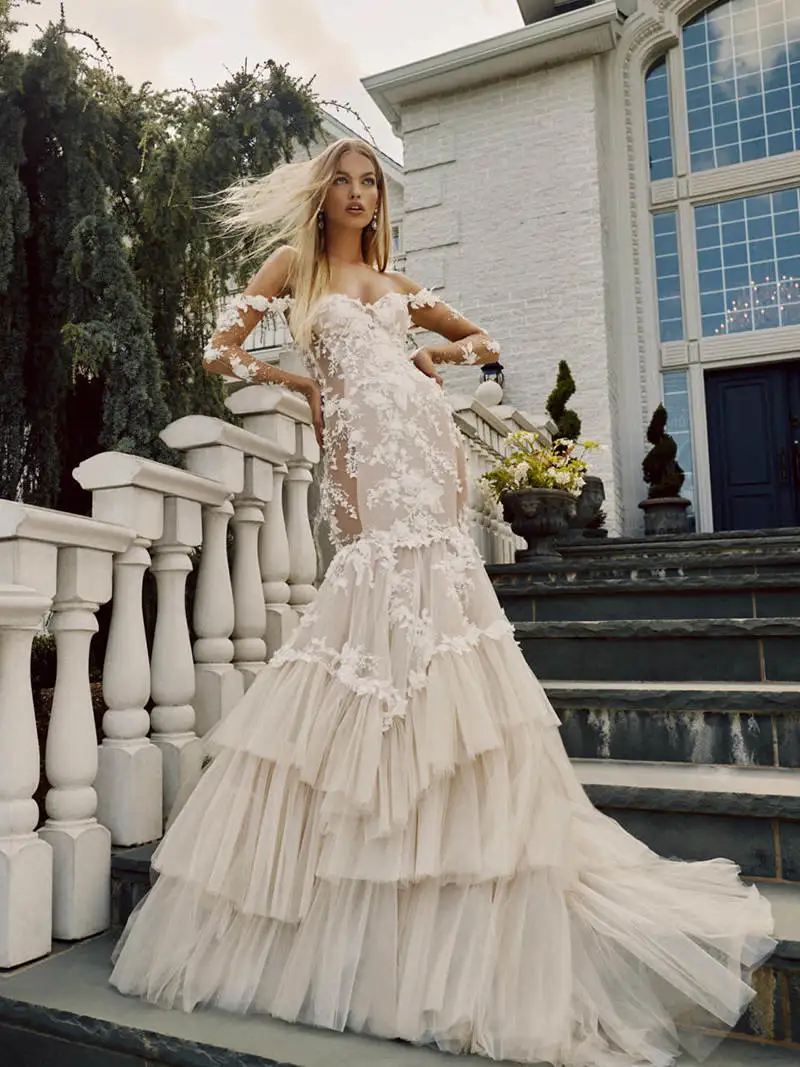 chinese dress ladies High Neck Sheer Lace Wedding Dress with Side Slit
