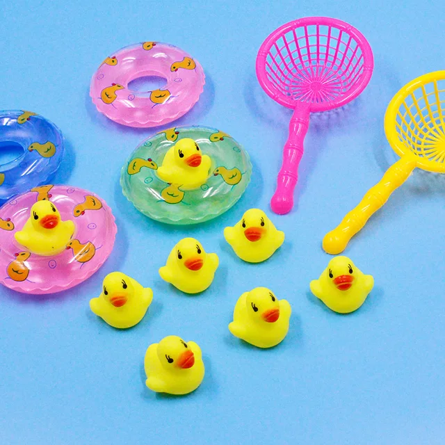 5Pcs/set kids Floating Bath Toys Mini Swimming Rings Rubber Yellow Ducks Fishing Net Washing Swimming Toddler Toys Water Fun 1