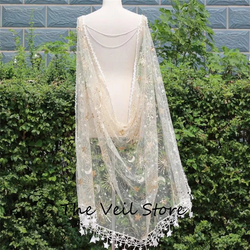 Paillettes Dorate Scintillanti Da Sposa Veli A Spalla Drappeggiati Lune Lunghe Stelle Floreale Lungo Bordo In Pizzo Catedral Brillante Per Le Spose Nu
