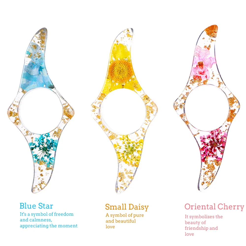 Exquisite Dried Flowers Thumb Book Support Book Page Holder Reading Aid Convenient Bookmark Book Accessories for School Office