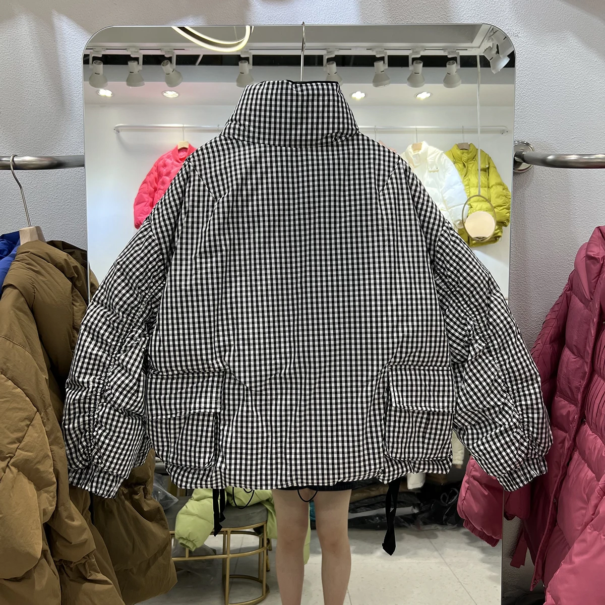 New Women\'s Short Down Jacket Fashion Black White Plaid Korean Version Diagonal Pockets loose Stand Collar White Duck Down Jacke