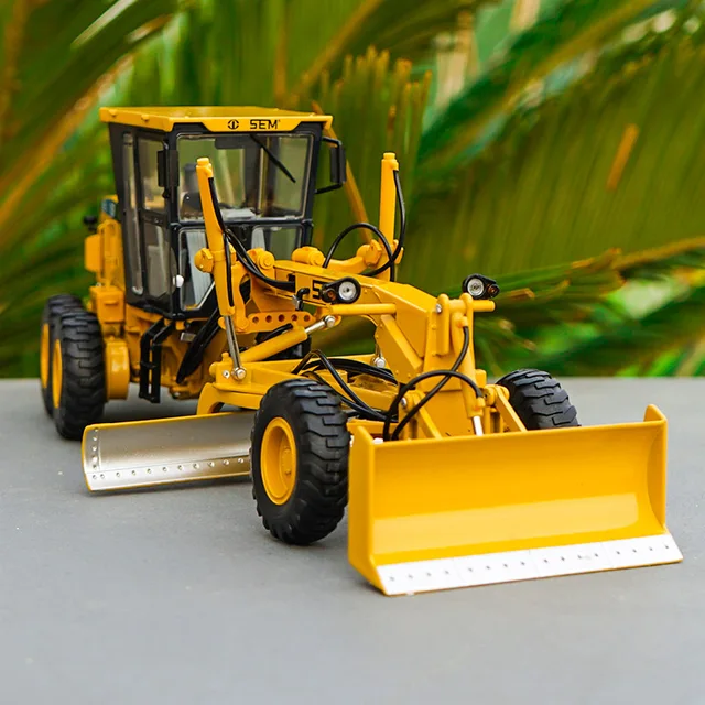 1:35 Scale Diecast Engineering Construction Machinery Model Toy For CAT SEM919 Grader Model Alloy Replica Collection Toys 2