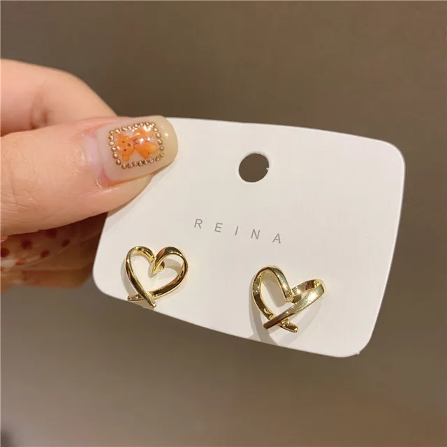 Trend Asymmetric Hollow Heart Earrings for Women 2021 Beautiful Girl Cute Party Jewelry Korean Yellow Blue Stdu Earrings KF680