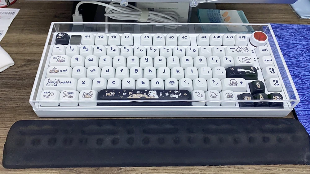 Kawaii Mao Profile Cat Fantasy Keycap Set (140 Keys) - Special Edition