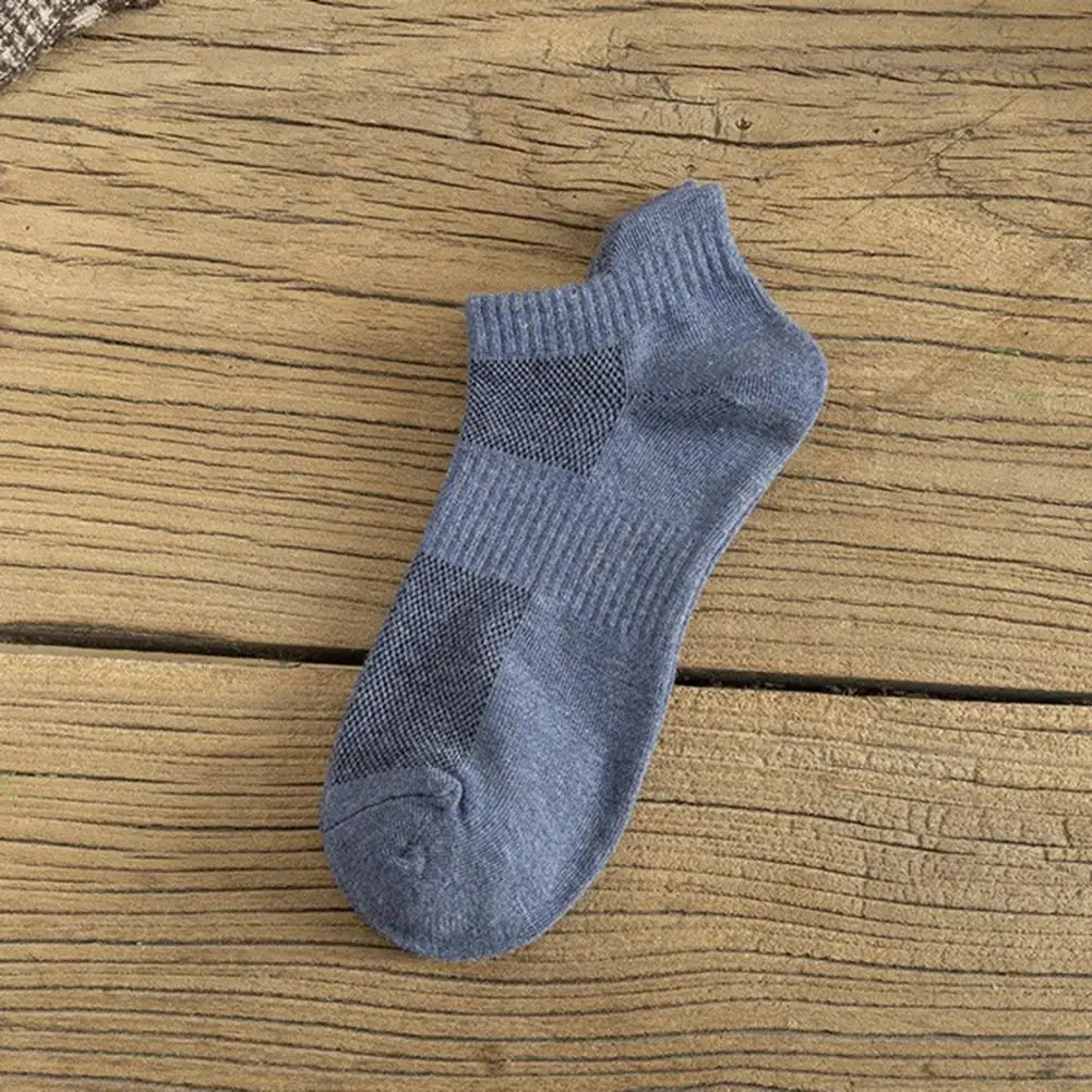 Рисунок 4 - Носки мужские короткие эластичные однотонные