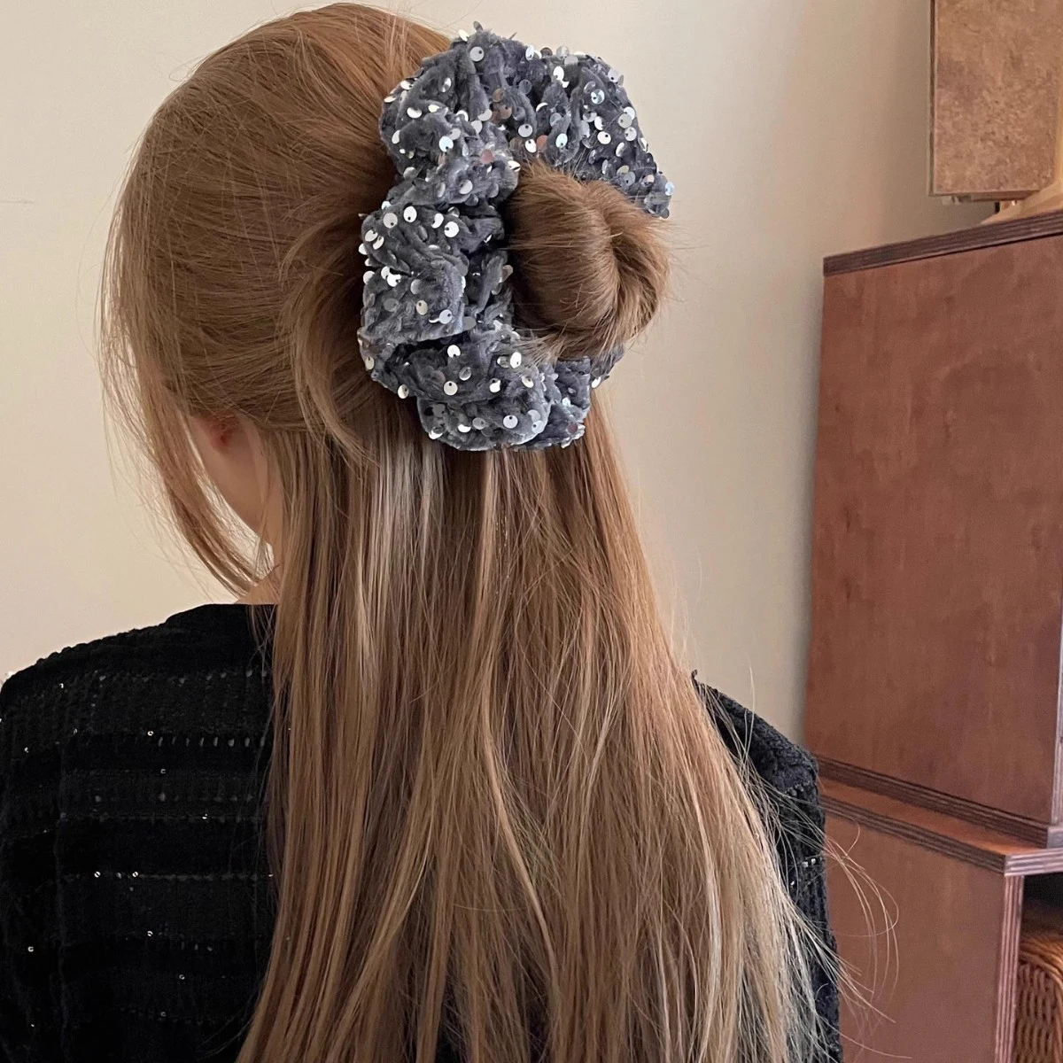 Elegant Velvet Glitter Hair Scrunchies - Versatile Fashion Accessories