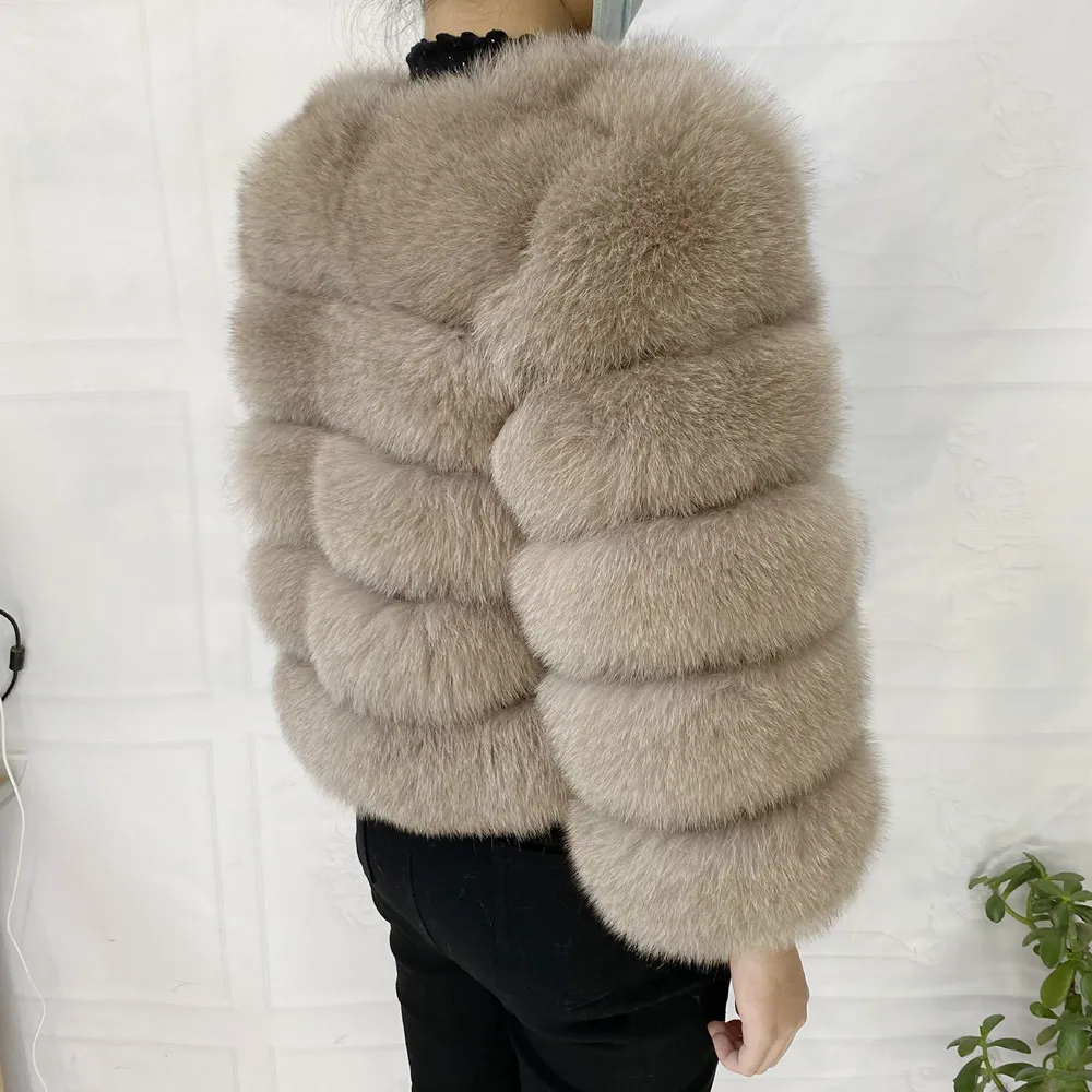 white puffer Real Fur Coat  100% Natural Winter Women's Fur Jacket  Warm Fox Fur Coat High Quality Fur Vest Free Shipping  Fashion Luxurious packable down jacket