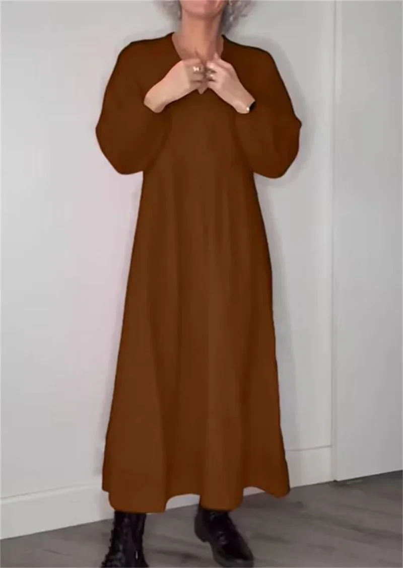 Рисунок 2 - Однотонное платье с V-образным