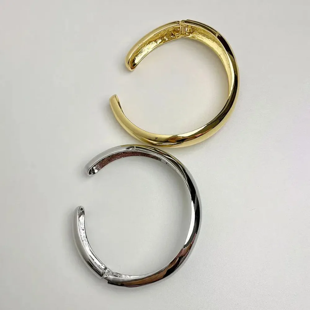 Metal Waterproof Big Choker Necklace for Women