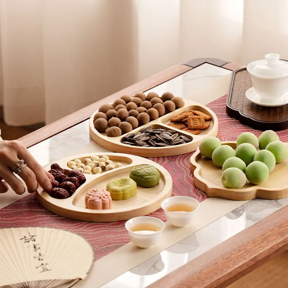 Round Wooden Divided Fruit Tray Nut Platter Multi-cell Food Storage Tray Wooden Handcrafted Fruit Snack Plate 3