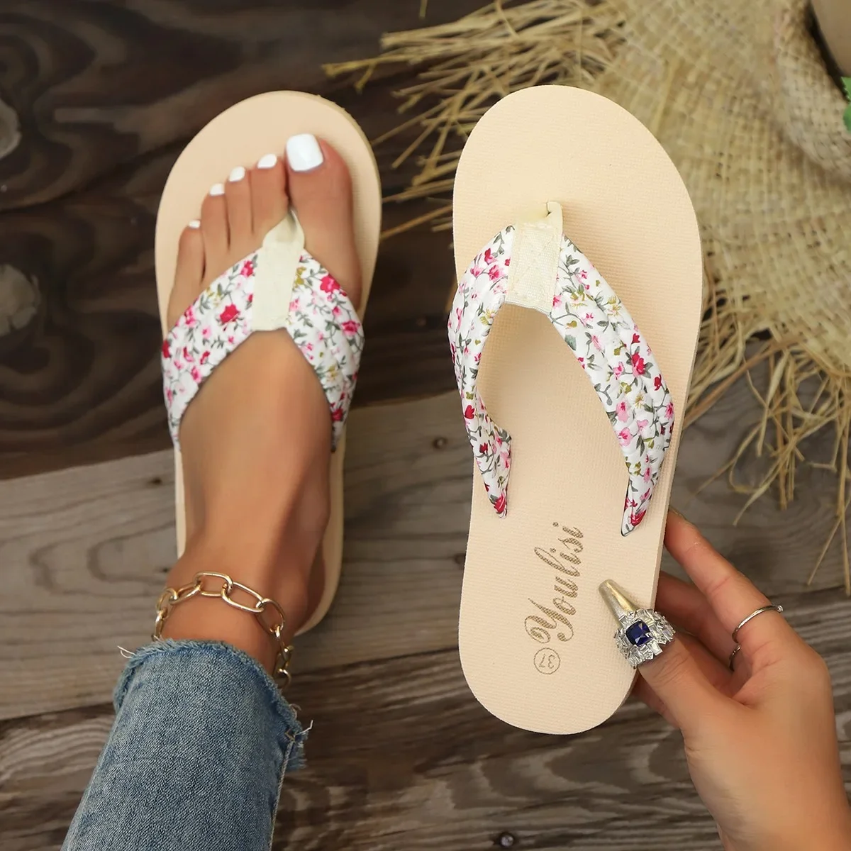 Women Summer Slipper Bohemian Satin Ribbon Female Flip Flop Beach Simple Leisure Ladies Shoes Sandal Chaussure Fem fashion new — view 2