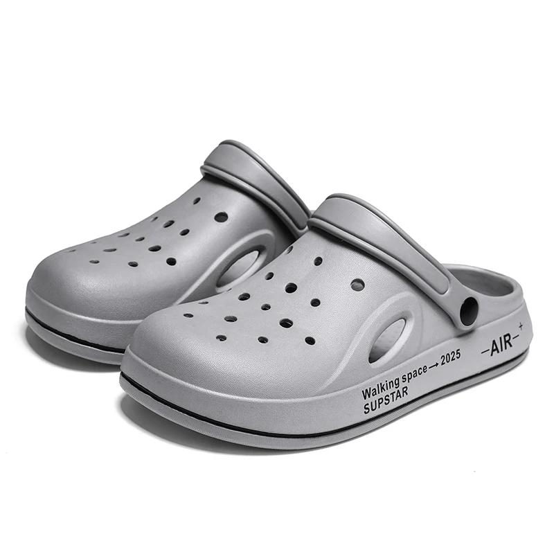 Summer Men's Slippers Sandals Wearing Beach Hole Shoes Outside Home Garden Chef Baotou Casual Fashion