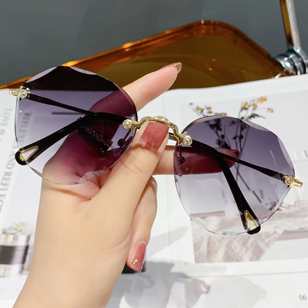 INS Classic Rimless Round Sunglasses for Women Sexy Gradient Oversized Sun Glasses Female Vintage Outdoor Big Frame GogglesUV400